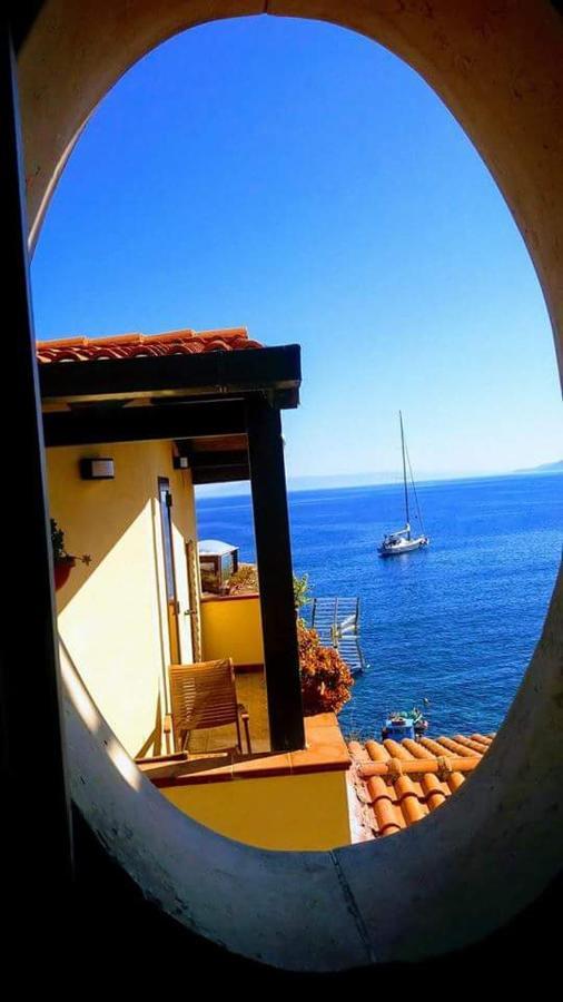 Romeo E Giulietta Scilla Exterior foto